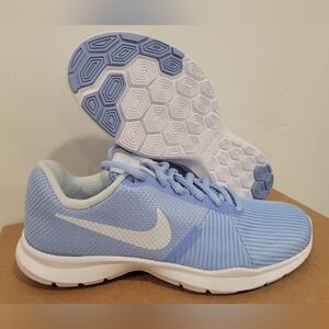 Nike Women's Flex Bijoux Light Blue Running Shoe 881863-400 size 5